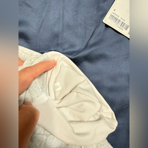 Lululemon Scuba High-Rise Jogger full length - Picture 4 of 6